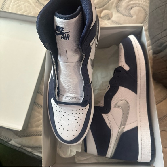 Nike Air Sneakers in Navy and White